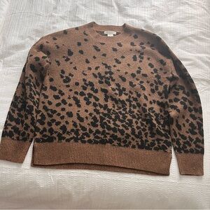 Cheetah print sweater size medium